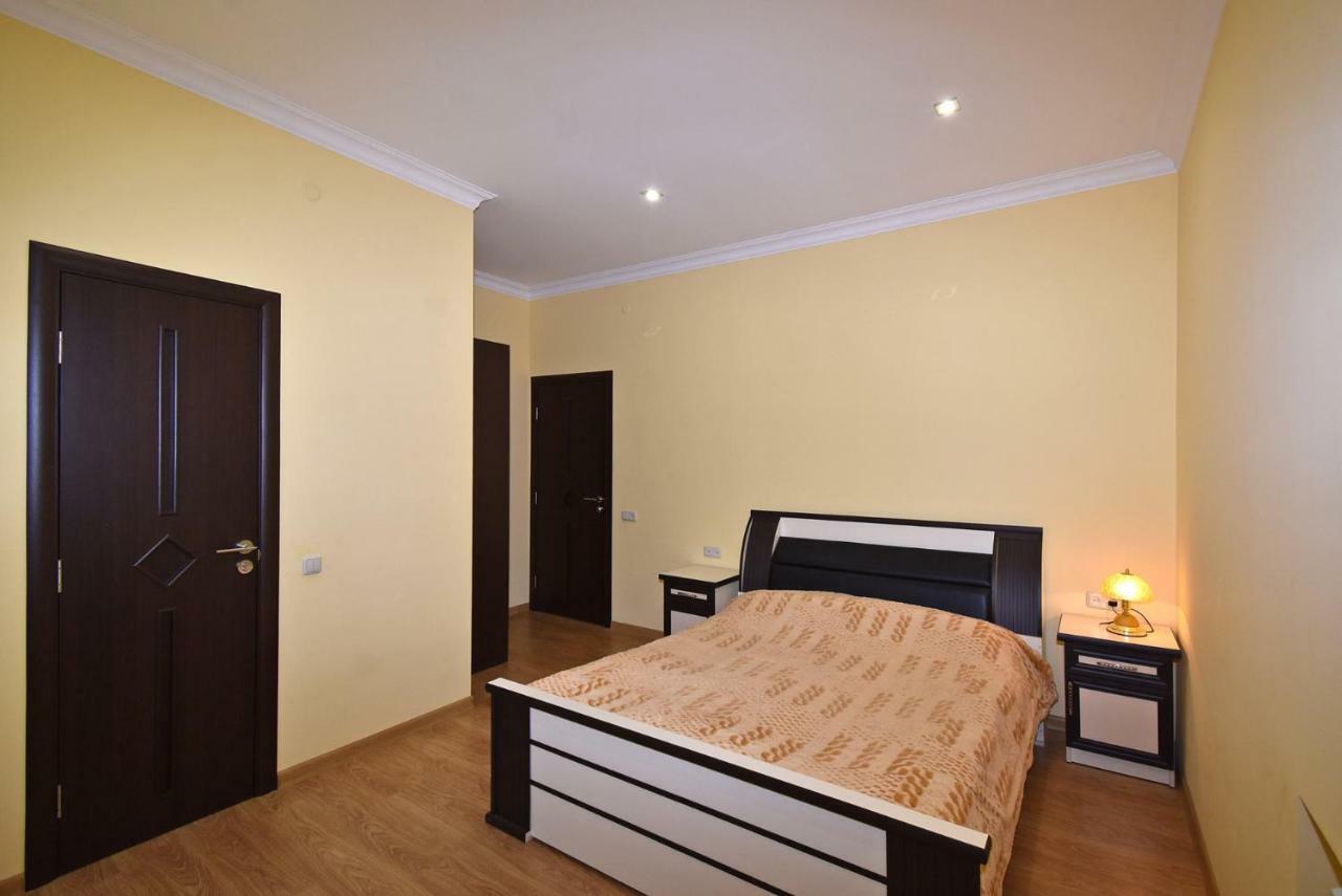 Guest House Arsan ซากาดซอร์ ภายนอก รูปภาพ
