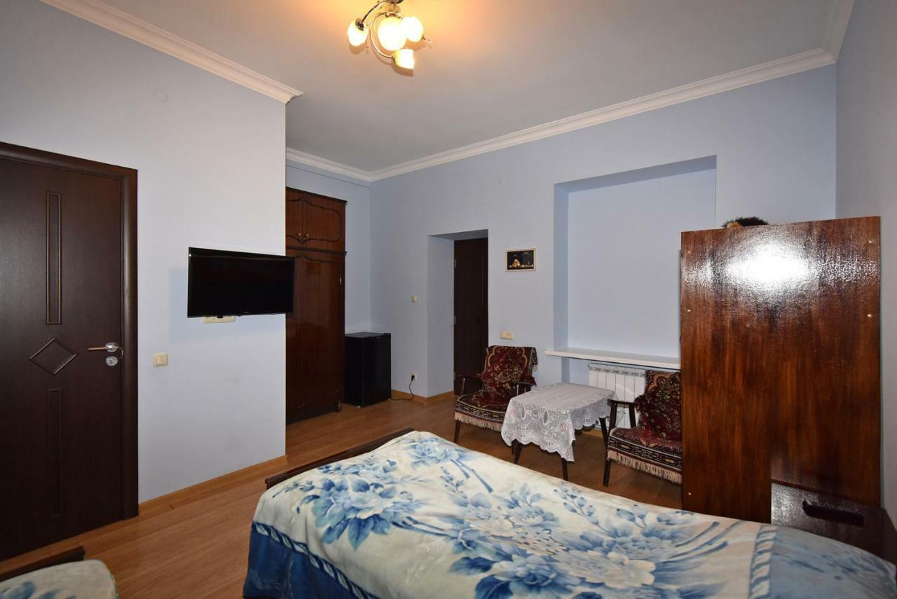 Guest House Arsan ซากาดซอร์ ภายนอก รูปภาพ