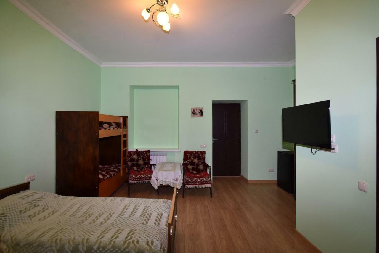 Guest House Arsan ซากาดซอร์ ภายนอก รูปภาพ